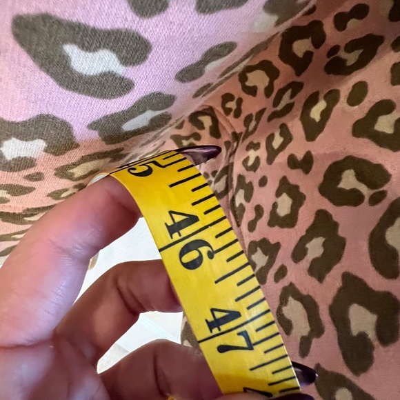 UGG Pink Robe - Picture 8 of 8